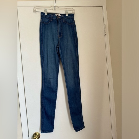 Vibrant M.I.U skinny jeans size 3 - Picture 1 of 8